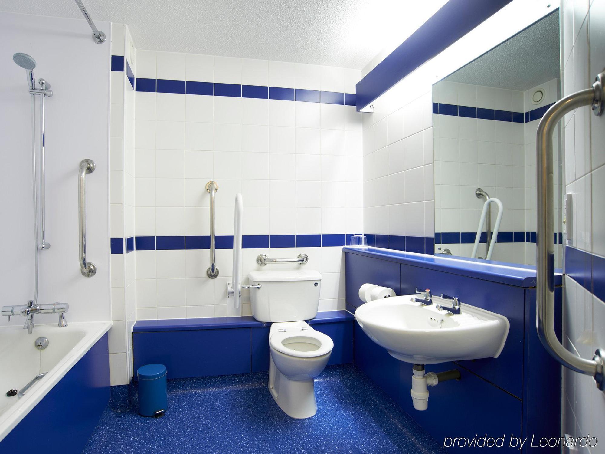 Travelodge London City Airport Esterno foto